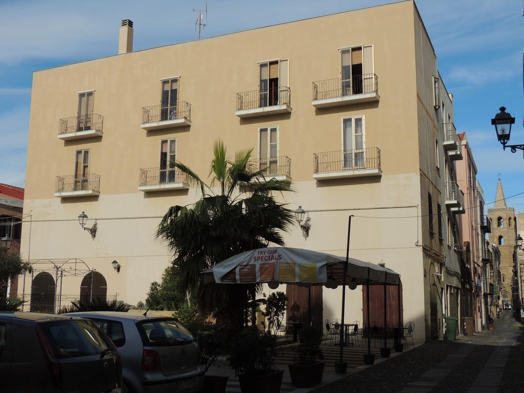 Mary Centro Storico Alghero Exterior foto